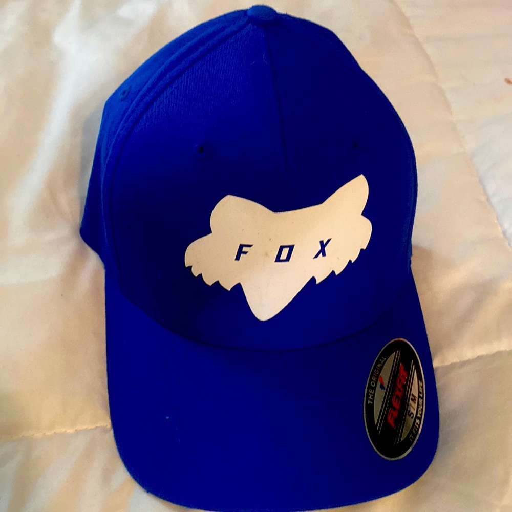 Fox racing cap size sml/med never used